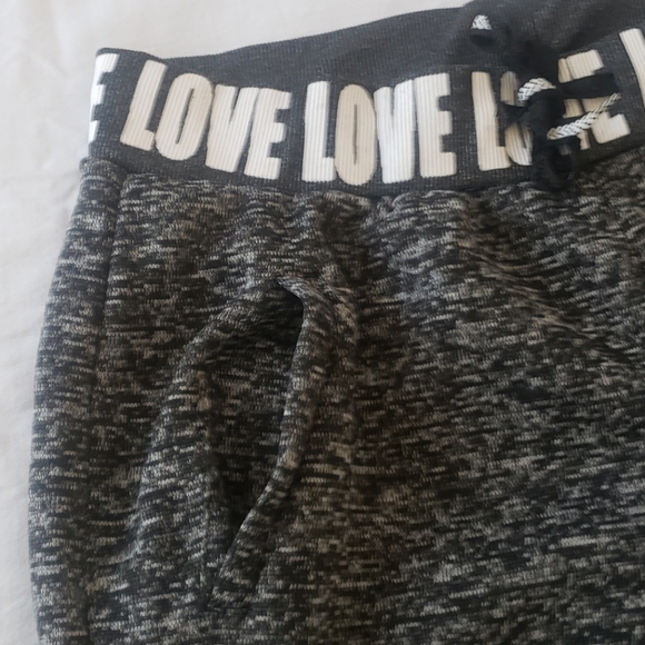 New Look Cuffed Joggers - Picture 5 of 5